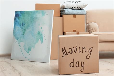 how to pack wall art for moving - should you hang your artwork on the wall before moving?